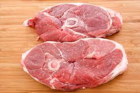 Tranches de gigot d'agneau par 2 / 250 gr 7,14 € soit 28,56 € le kg